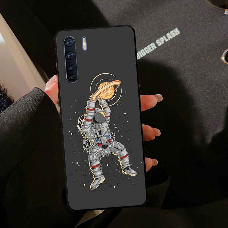 Etui Astronauta Piłka Nożna Ko – Oppo A78 recenzja i cena